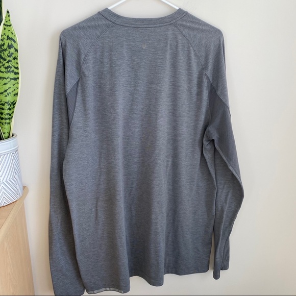Lululemon | Vented Long Sleeve Shirt Gray XL - Picture 7 of 9